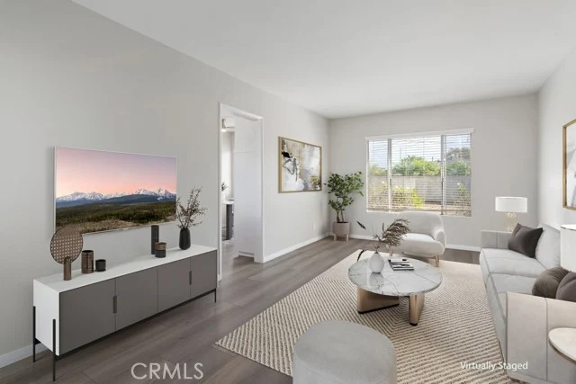 16406 Van Ness Avenue photo 2