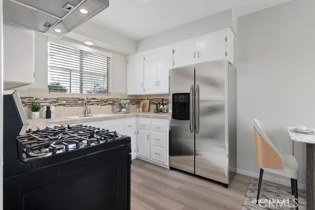16406 Van Ness Avenue photo 4