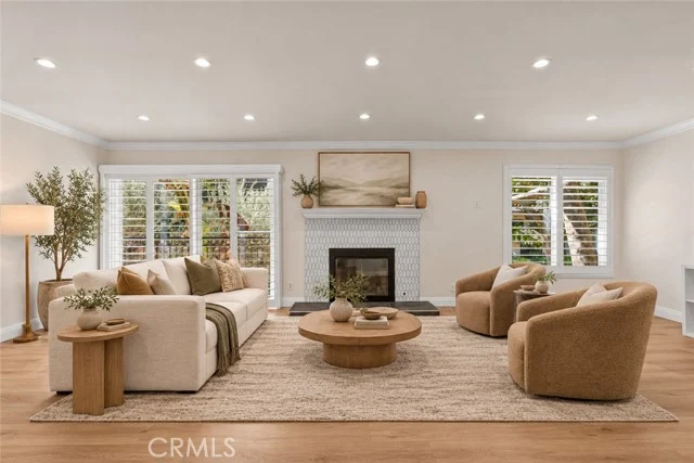 1742 S Bentley, Los Angeles