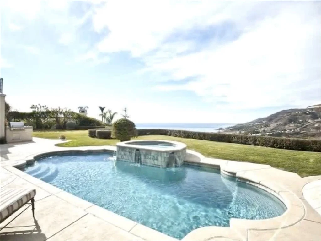 5606 Sea View photo 2