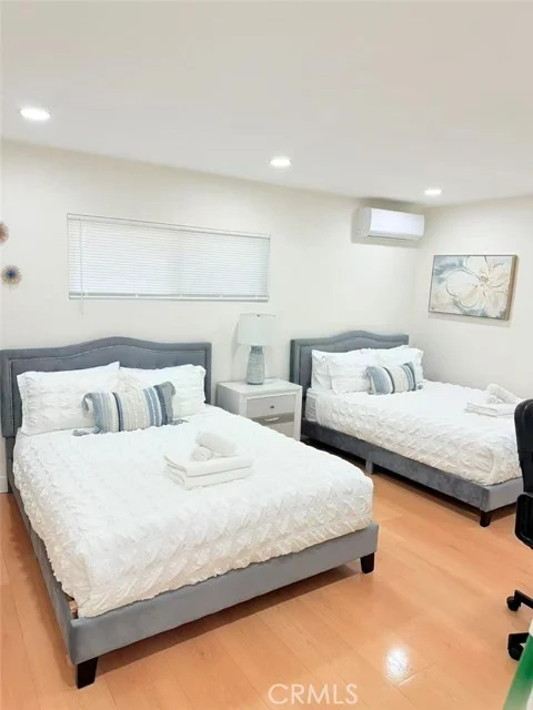 26242 Oak st photo 5