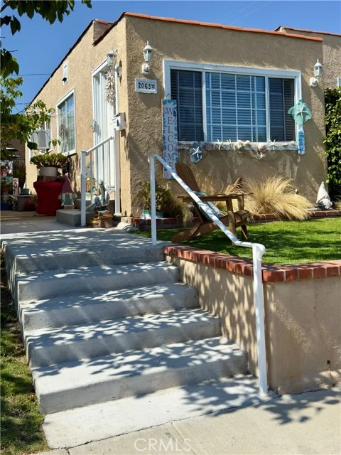 2063 W 220th Street photo 4
