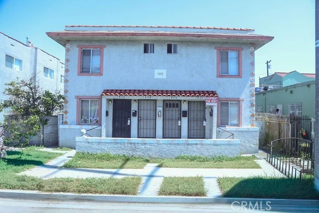 1454 Magnolia photo 1