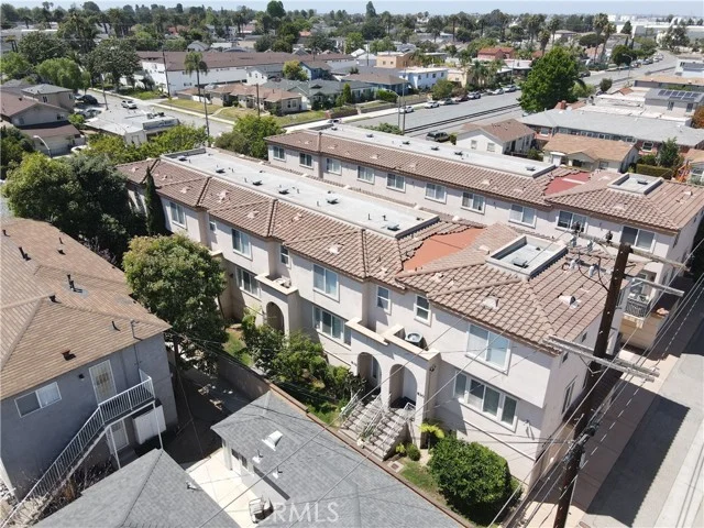 832 Arlington photo 3