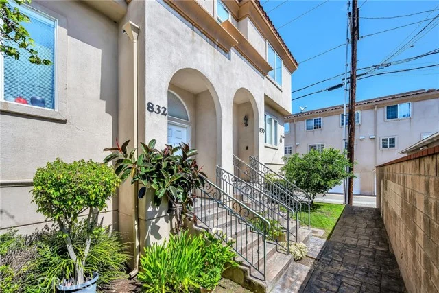 832 Arlington photo 5