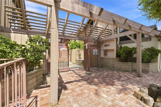 18631 Collins #30 photo 3