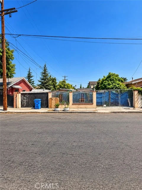 661 W 65th, Los Angeles