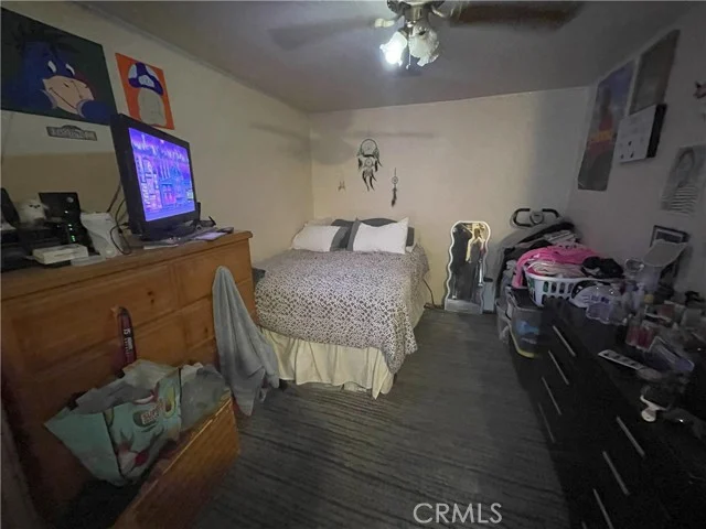 20518 Raymond photo 3