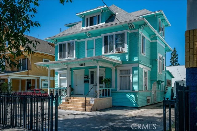 2107 S Union Avenue, Los Angeles