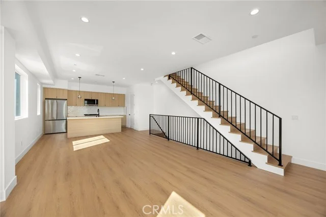 6239 Banner Avenue photo 3