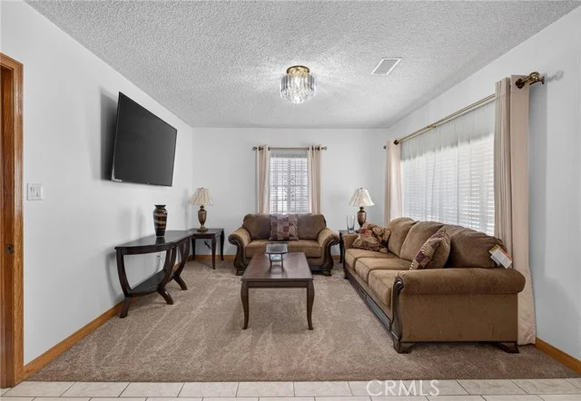 15319 Faysmith Avenue photo 3