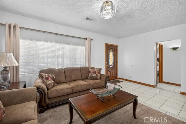 15319 Faysmith Avenue photo 5