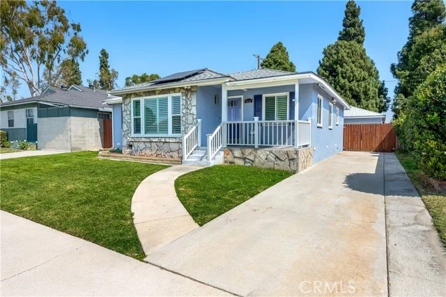 4858 Fidler photo 2