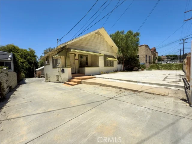 3621 Griffin Avenue photo 5