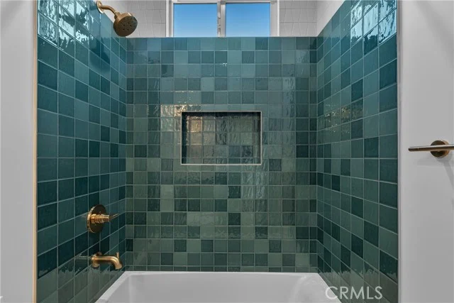 414 S Avenue 56 photo 5