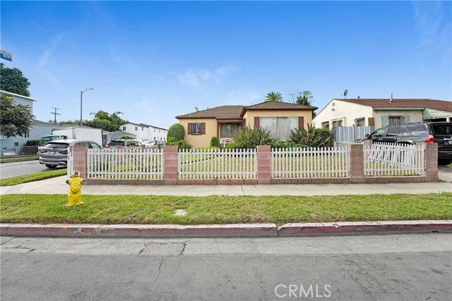358 E 104th, Los Angeles