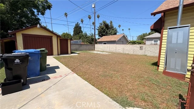 4139 2nd Ave photo 3