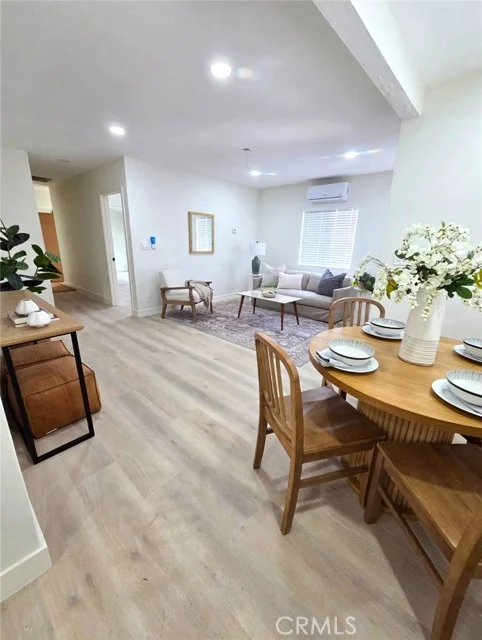 1046 N Bonnie Beach photo 3