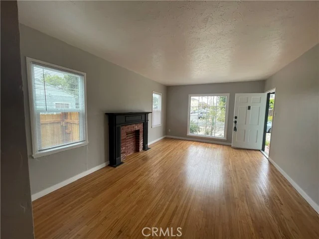 1334 Mira Mar photo 3
