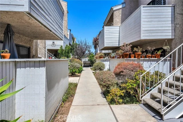10521 National Blvd. #213 photo 3