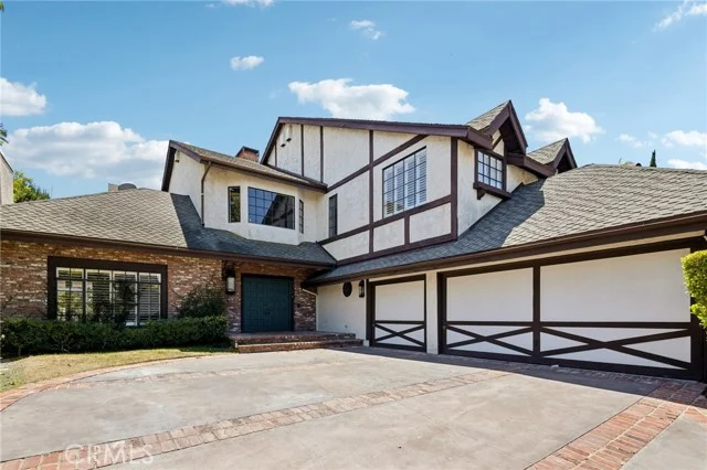 10190 Baywood Court photo 2