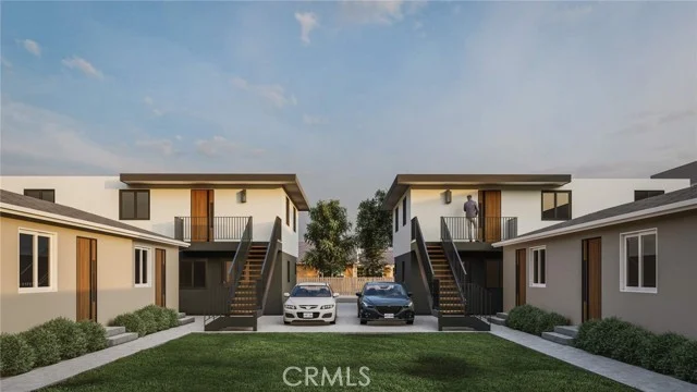 -3301 E Wilton Street photo 3