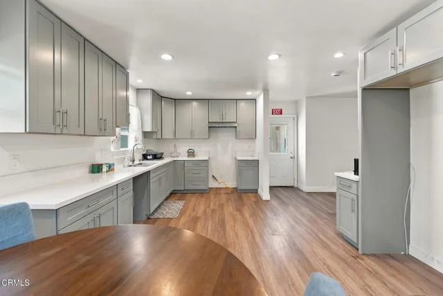 2055 W 80th Street photo 3
