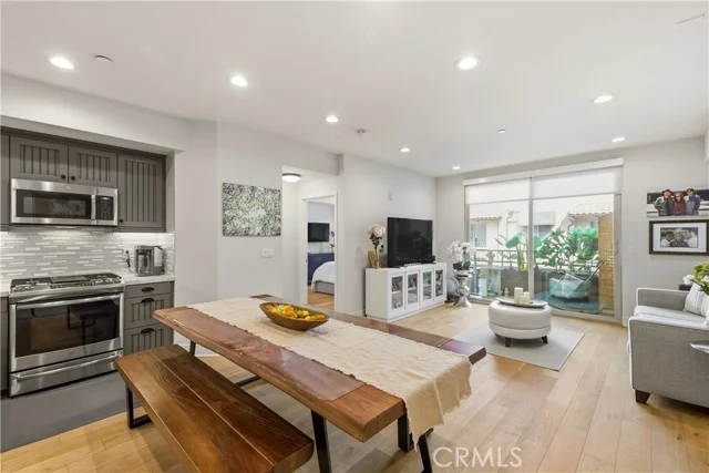 627 Deep Valley Drive #P616 photo 3