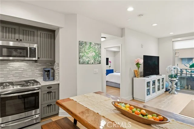 627 Deep Valley Drive #P616 photo 4
