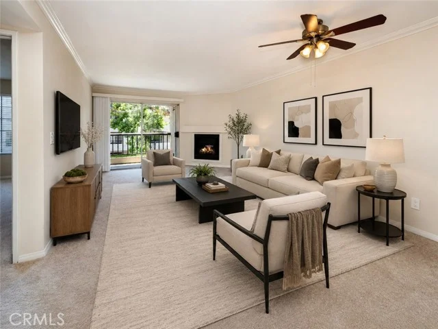 5510 Owensmouth Ave #204 photo 3