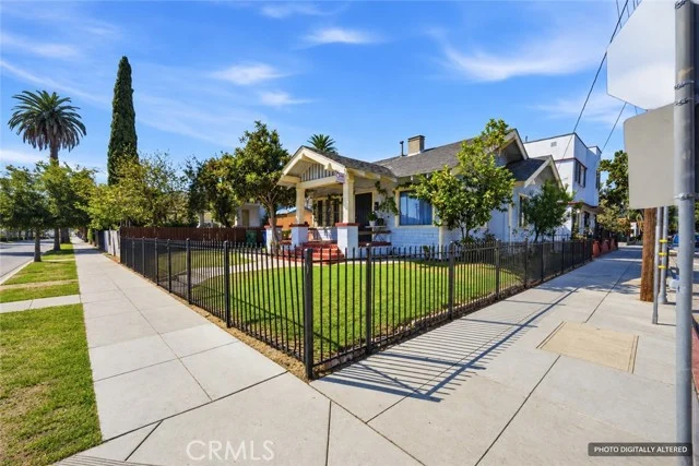 310 W 14th Street photo 2