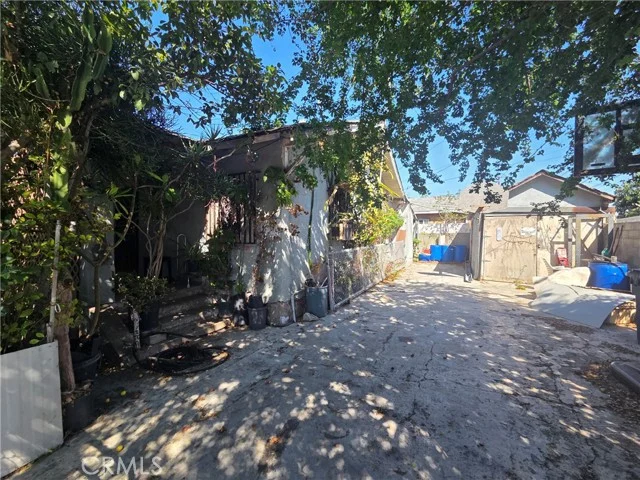 7500 Crockett photo 4