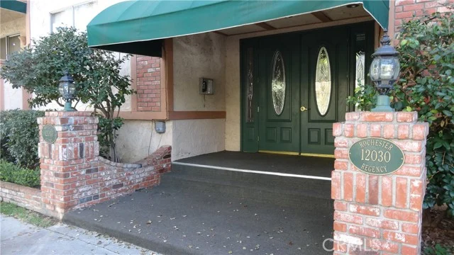 12030 Rochester Avenue #110, Los Angeles