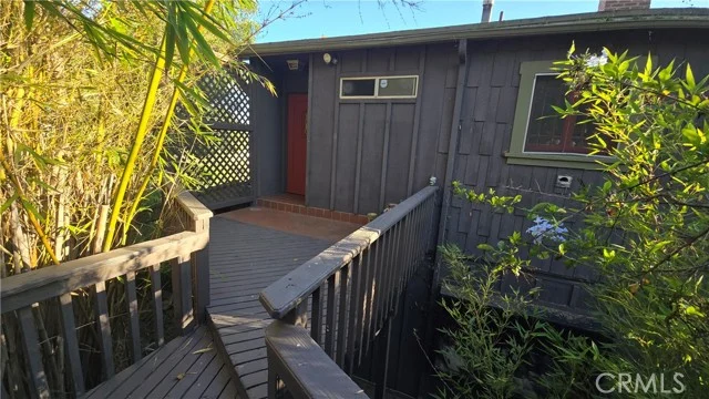 4739 Huntington Drive N photo 5