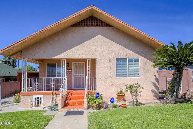 2813 Silver Street photo 1