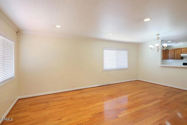 2813 Silver Street photo 4