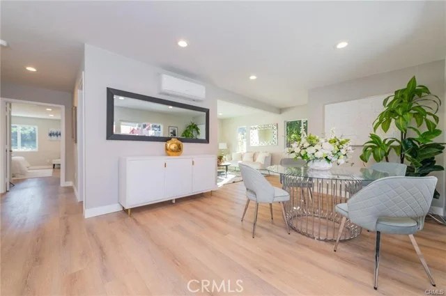 1248 N Bonnie Beach Pl photo 3