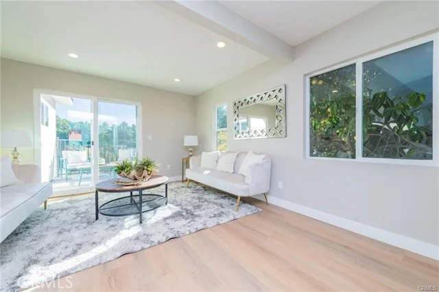 1248 N Bonnie Beach Pl photo 4
