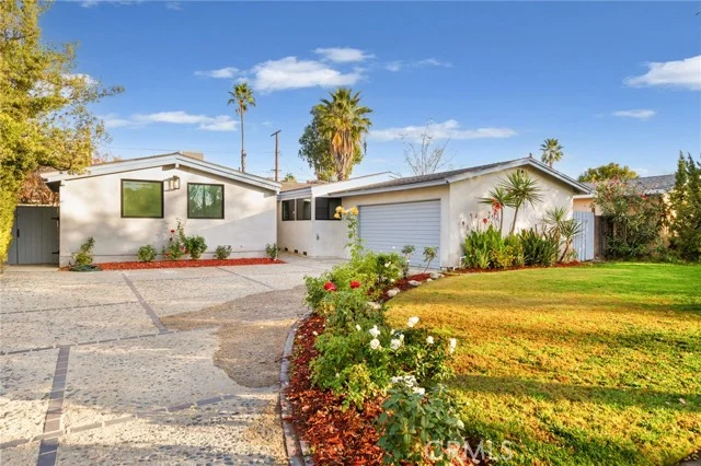12745 Hartland Street, North Hollywood