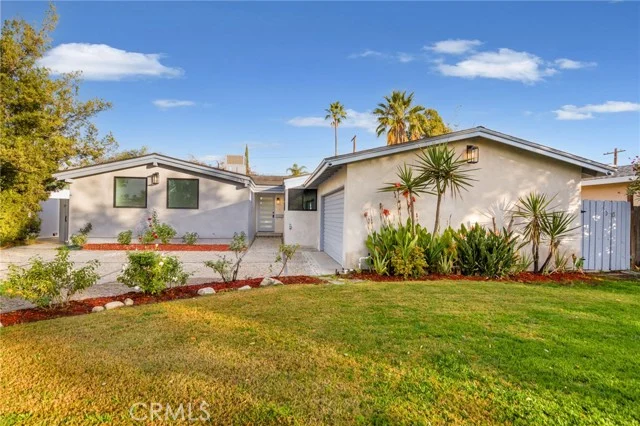 12745 Hartland Street photo 2