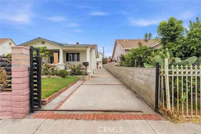 622 Eastmont photo 2