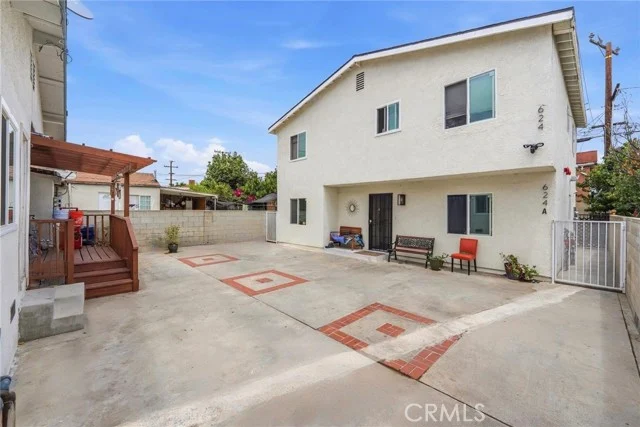 622 Eastmont photo 4