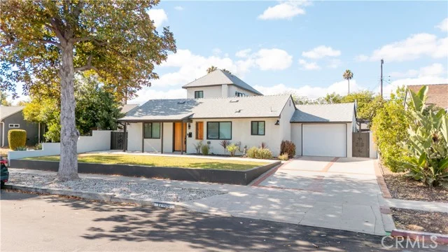 17406 Valerio, Van Nuys