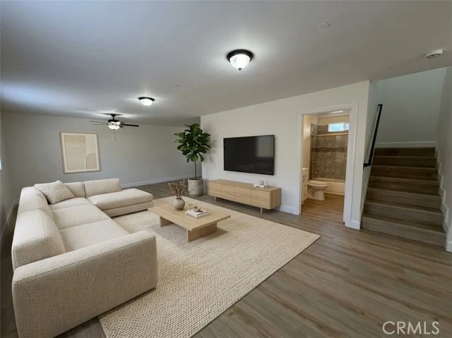 146 W 93rd photo 4