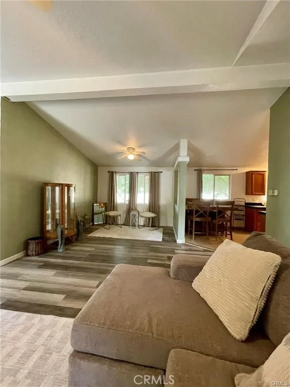 8753 Rose Ave. photo 4