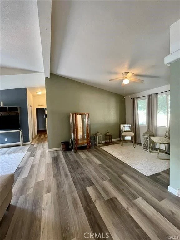 8753 Rose Ave. photo 5