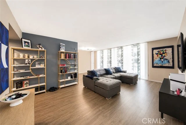 7260 Hillside Avenue #207 photo 2
