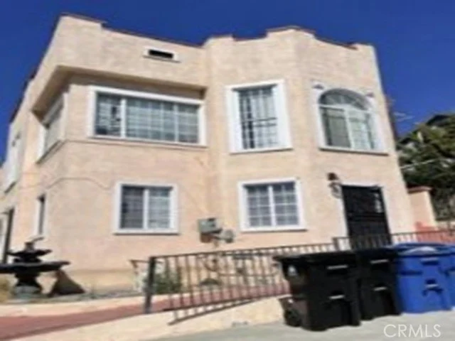 4725 St Elmo Drive, Los Angeles