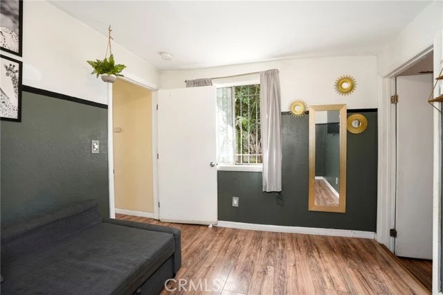 8917 Beach Street photo 4