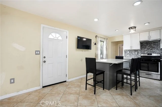 8917 Beach Street photo 5